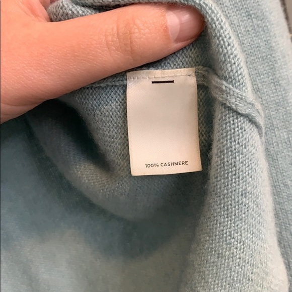 Caslon Nordstrom 100% cashmere blue sweater medium - Picture 3 of 5